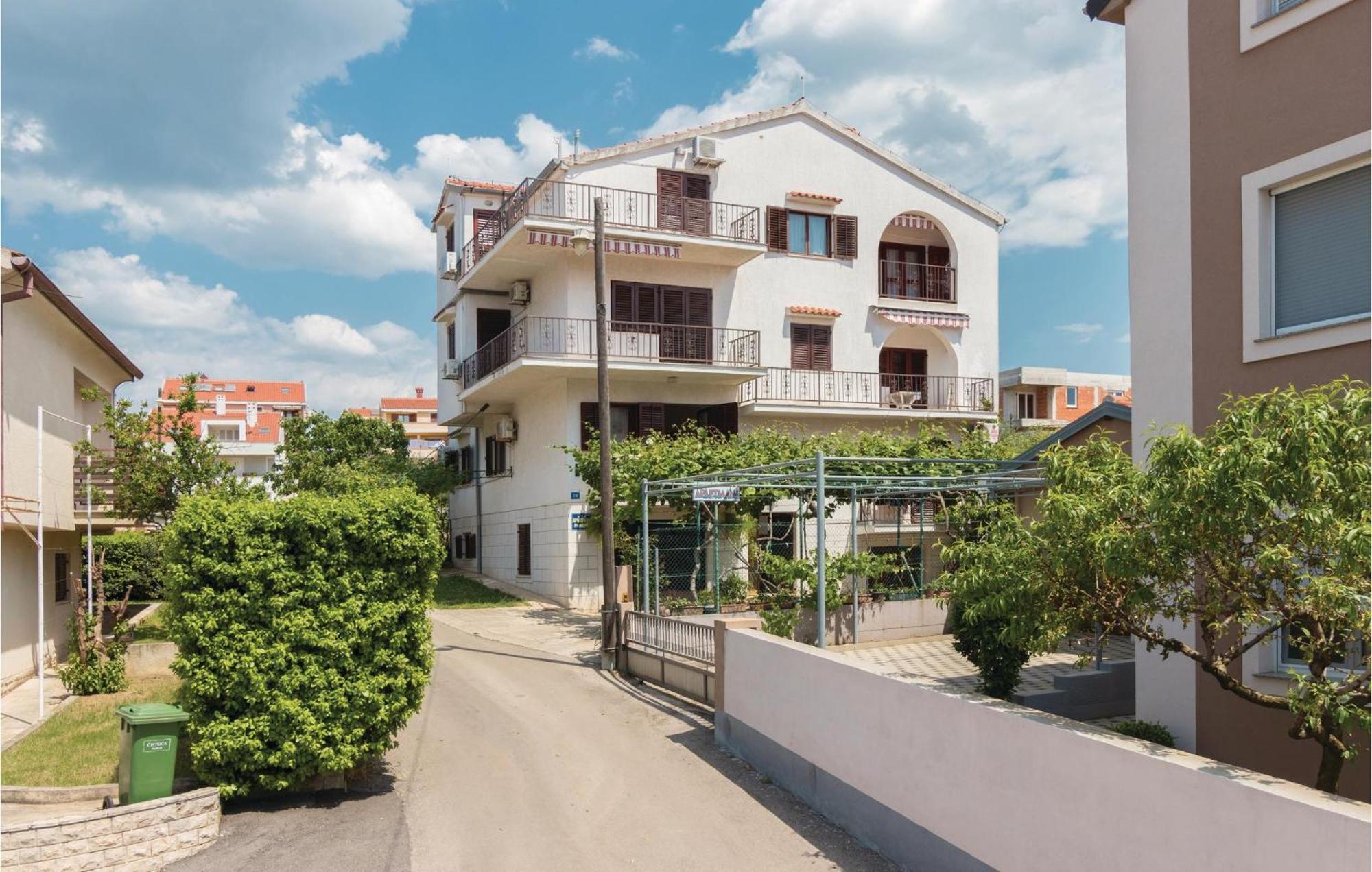 Nice Apartment In Zadar With Wifi Exteriör bild