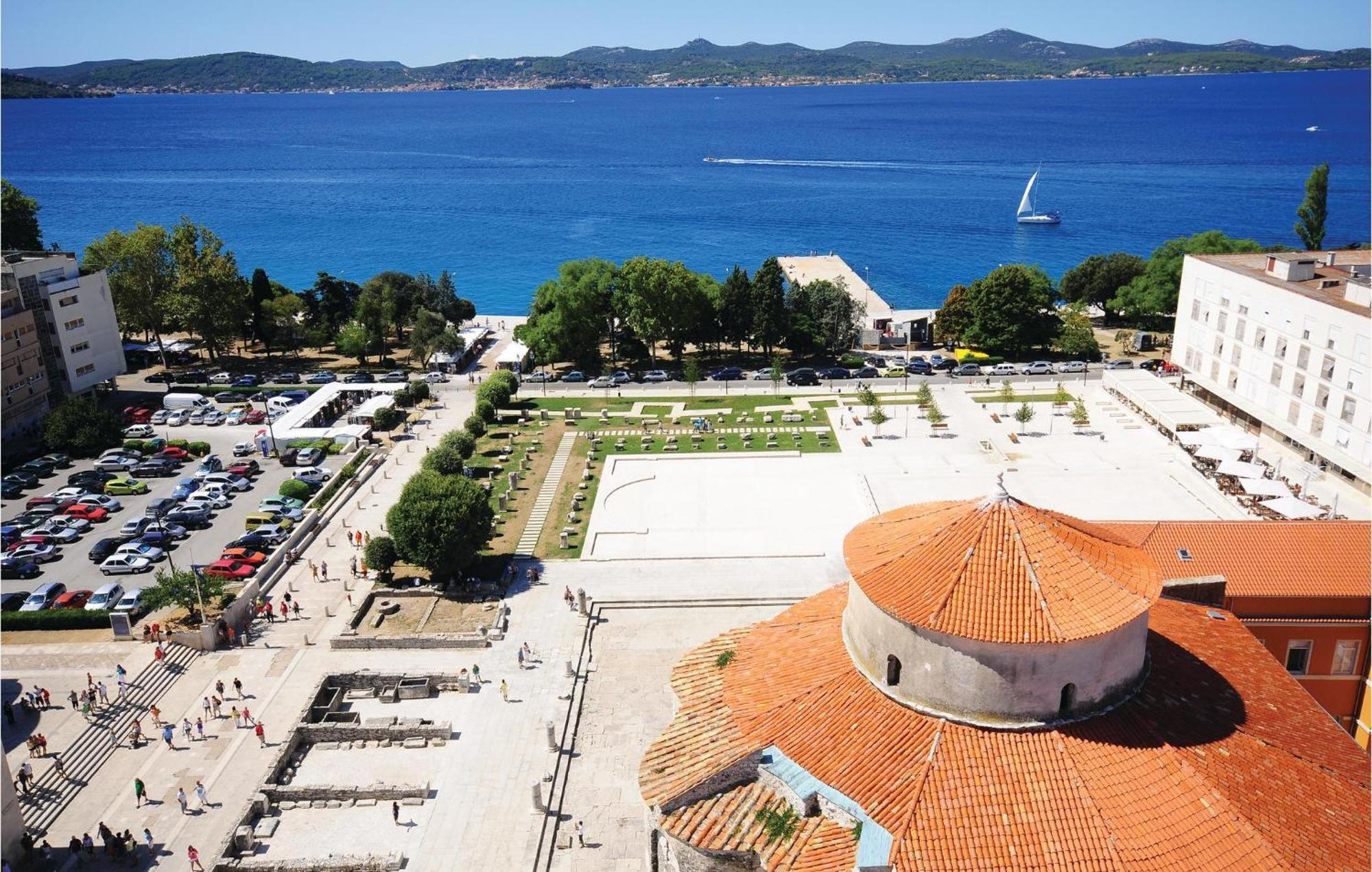 Nice Apartment In Zadar With Wifi Exteriör bild